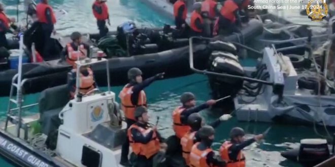中国领土争端中常用的武器是什么？斧头、刀具、“推搡”。